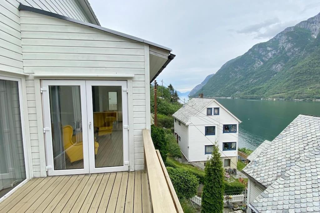 Fjordside Panorama House Trolltunga Villa ออดดา ภายนอก รูปภาพ